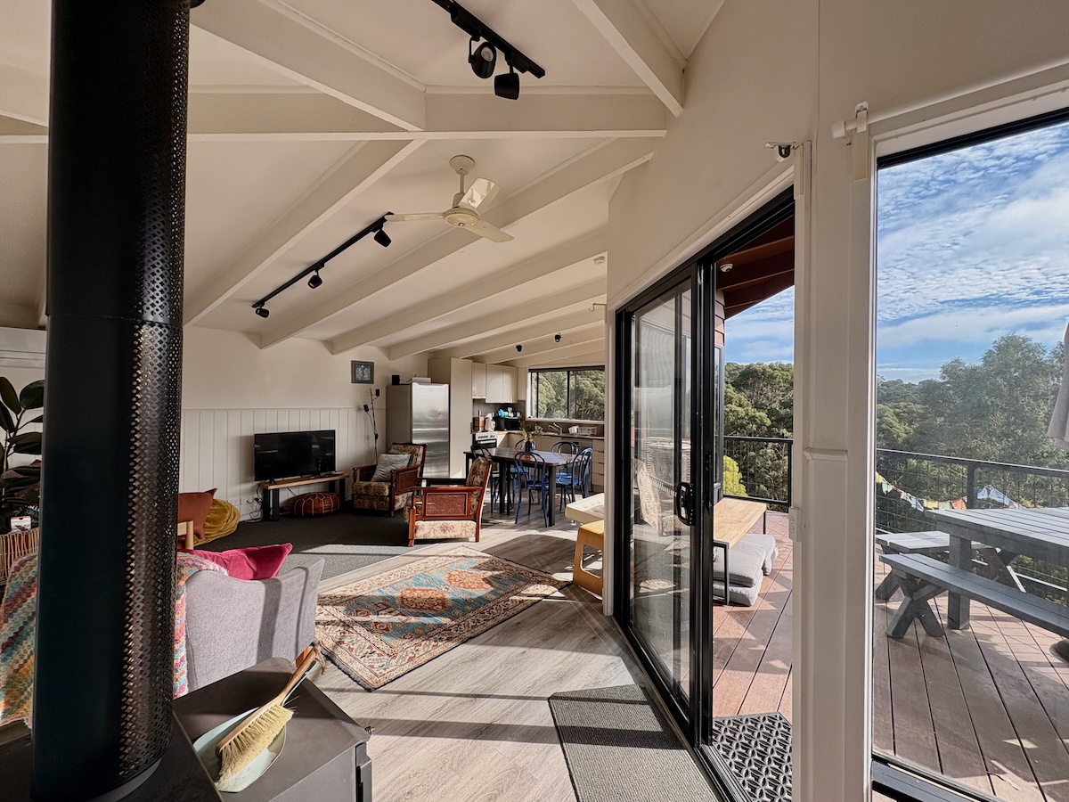 Lorne Cloud House